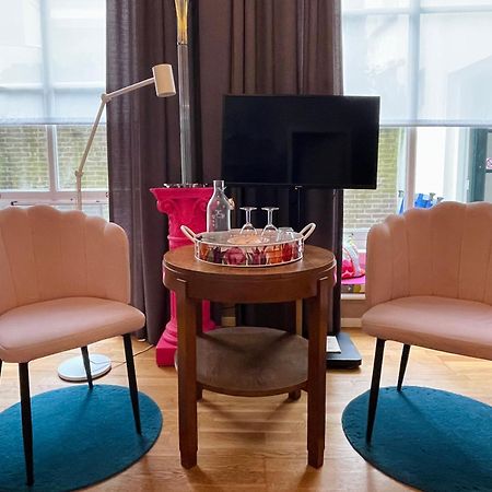 B&B Kerkstraatje3 Midden In Historisch Centrum Zutphen Bagian luar foto