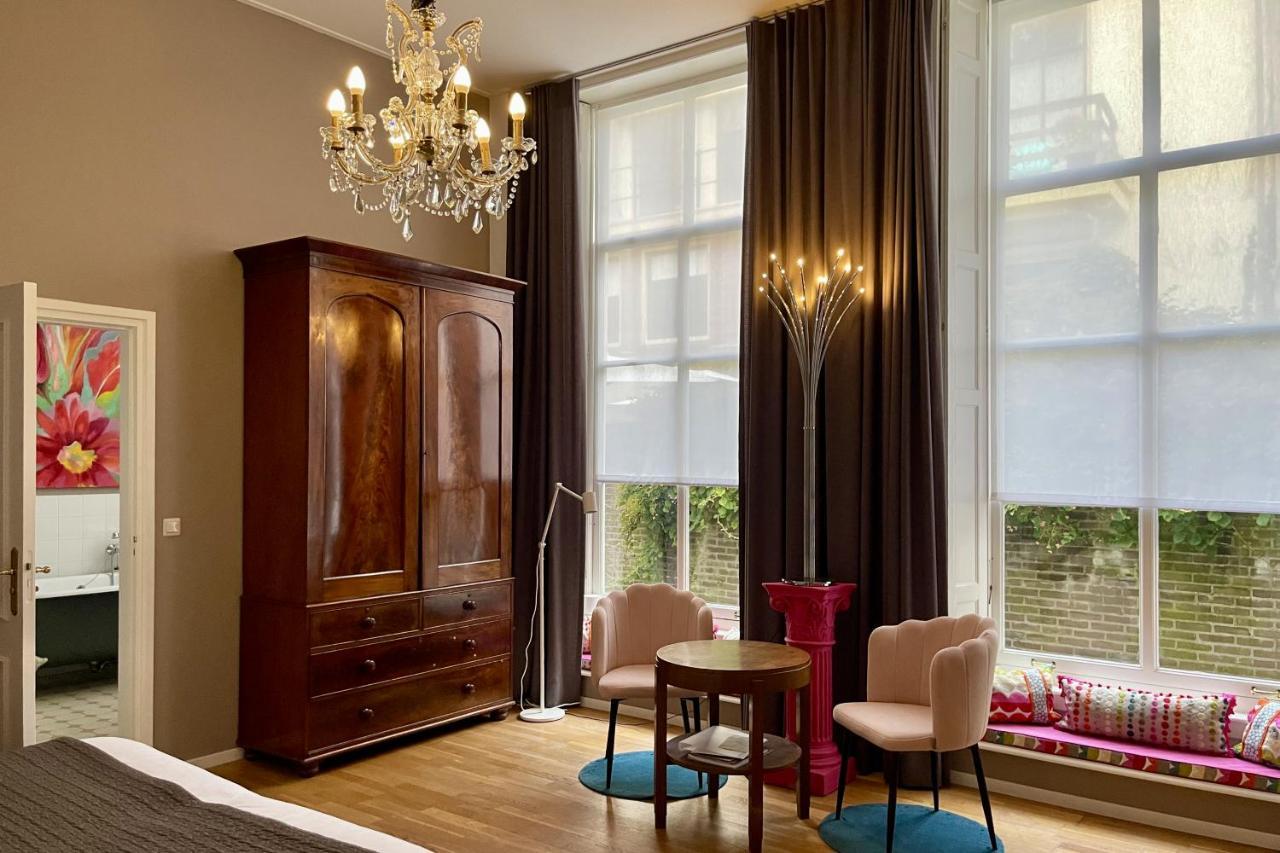 B&B Kerkstraatje3 Midden In Historisch Centrum Zutphen Bagian luar foto