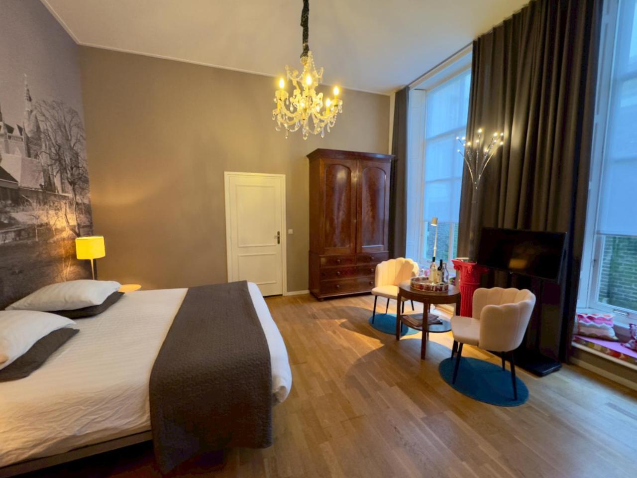 B&B Kerkstraatje3 Midden In Historisch Centrum Zutphen Bagian luar foto